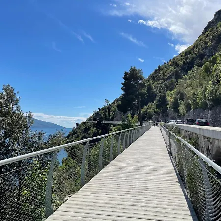 Casa Limone Gæstehus *